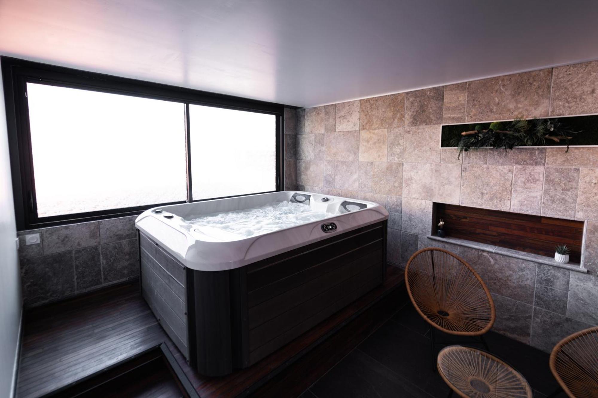 Loft 150 M2 Jacuzzi, Sauna Et Massage 블라냑 외부 사진